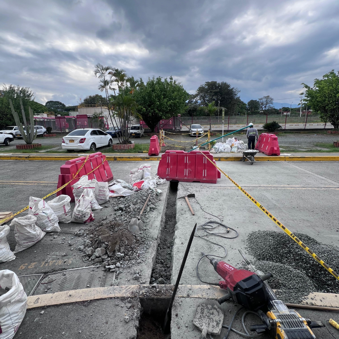 OBRA CIVIL PROYECTO AGUAS RENOVADAS - PLANTA COCA COLA- CALI.